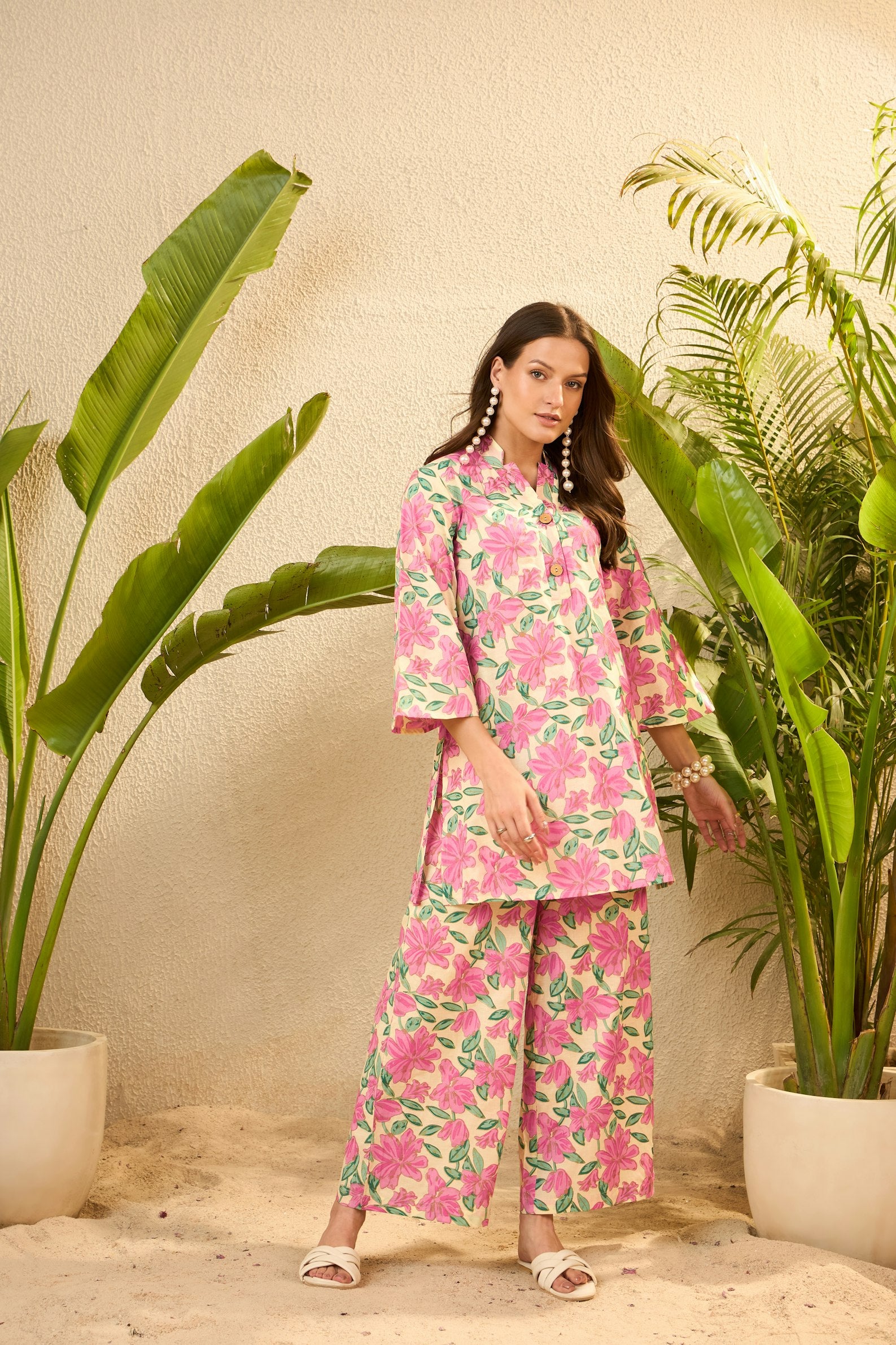 Summer Outfit — Pink Floral